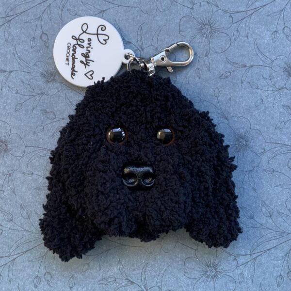 The perfect gift for any cockapoo owner or lover - a handcrafted cockapoo, lovingly hand crocheted and set on a lobster clasp keyring.