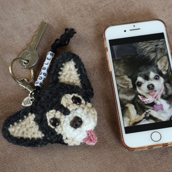 The perfect personalised letterbox gift for any pooch parent - a crocheted replica of their best friend's face, created from photographs, on a keyring.